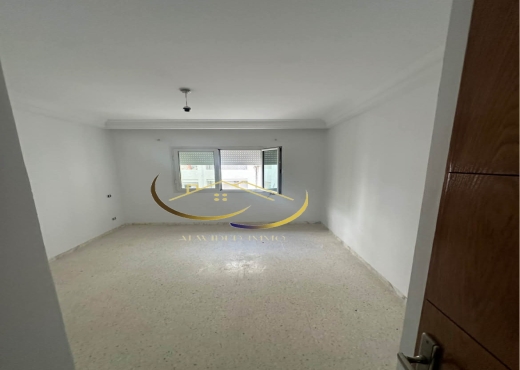 A louer un appartement s+3 à Cité wahat - Bien immobilier à {"id":23,"country_id":219,"name":"TUNIS","slug":"tunis"} - Agence Immobilière immo\'in