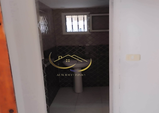 A VENDRE UNE MAISON A CITE CHAKER ARIANA - Bien immobilier à {"id":1,"country_id":219,"name":"ARIANA","slug":"ariana"} - Agence Immobilière immo\'in