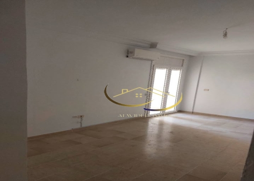 A LOUER UN APPARTEMENT S+2 A CITE WAHAT - Bien immobilier à {"id":23,"country_id":219,"name":"TUNIS","slug":"tunis"} - Image 3 - Agence Immobilière Maison Plus Elite