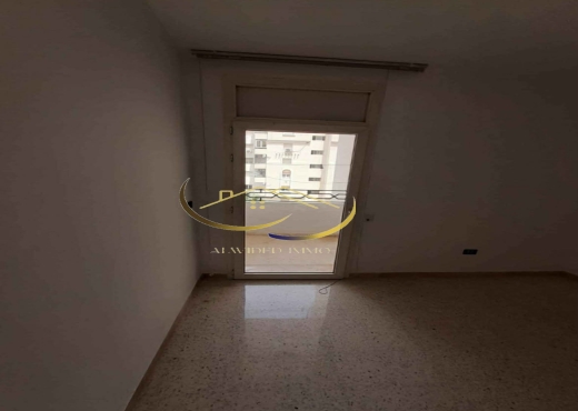 A VENDRE UN APPARTEMENT S+3 A CITE WAHAT - Bien immobilier à {"id":23,"country_id":219,"name":"TUNIS","slug":"tunis"} - Image 4 - Agence Immobilière Maison Plus Elite