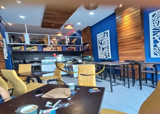 A vendre fonds de commerce Cite el Wahat - Bien immobilier à {"id":23,"country_id":219,"name":"TUNIS","slug":"tunis"} - Agence Immobilière immo\'in